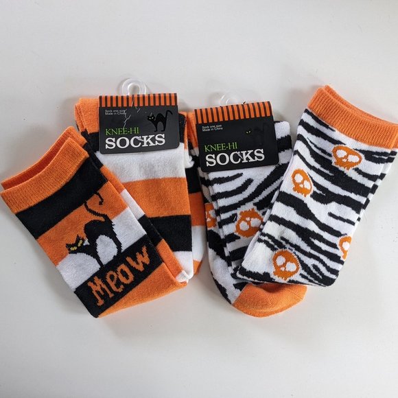 Sears Accessories - 2 pair Halloween knee-hi socks, Black cat & skull
